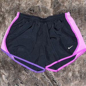 Nike Dri-Fit Sport Shorts Kids L